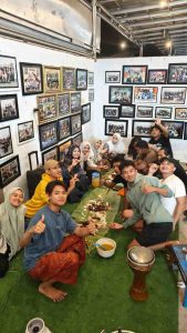 Belajar bahasa Inggris di Ellah Kampung Inggris