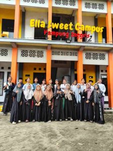 Belajar-Bahasa-Inggris-Ella-Kampung-Inggris-untuk-Sekolah-Kedinasan_1
